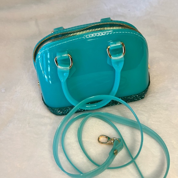 Cute jelly bag with sparkly edge! About the size of the LV Alma BB. Adorable 🥰 - Picture 4 of 9